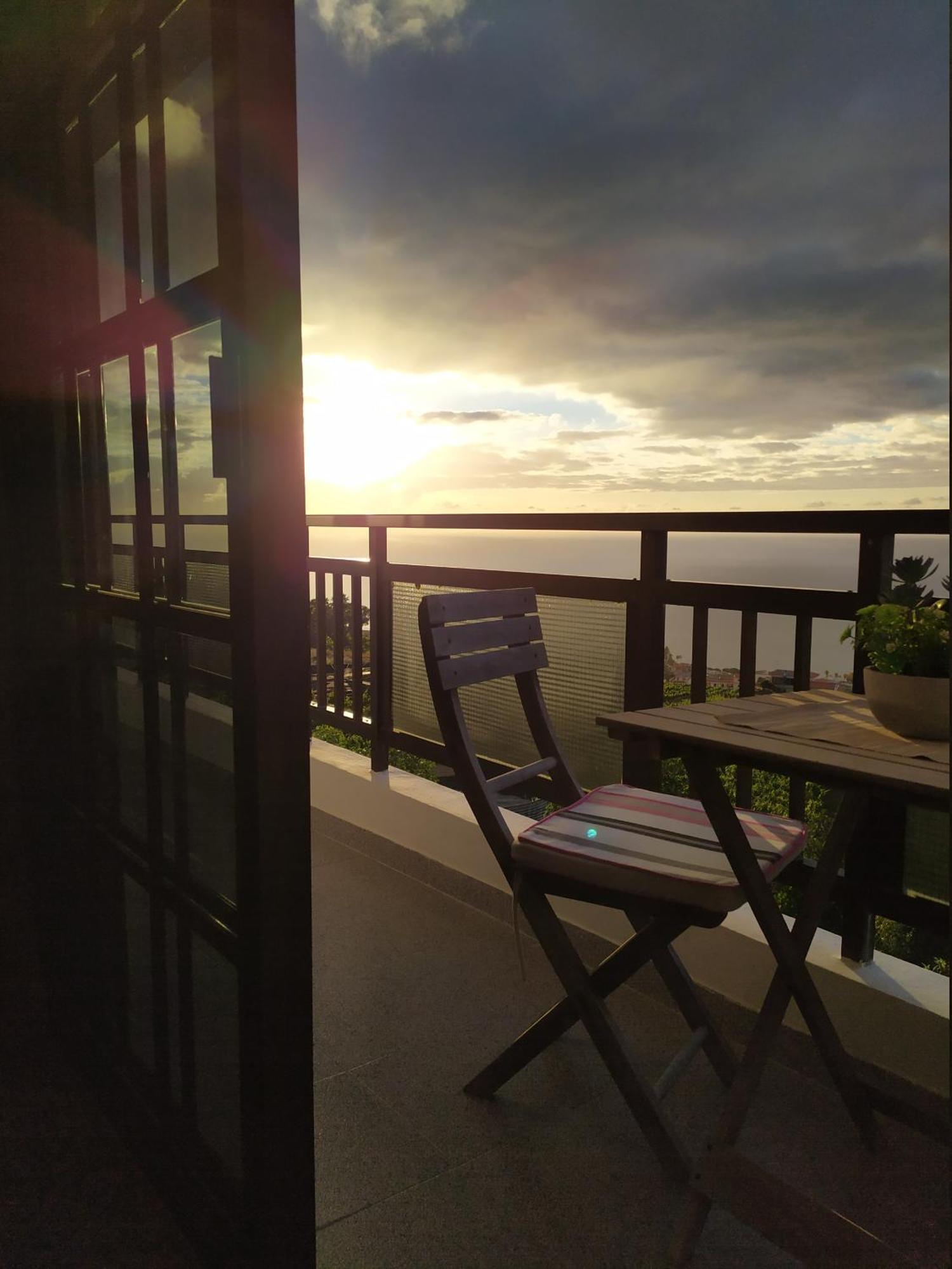 Los Atardeceres Mas Bellos Del El Sauzal Buitenkant foto
